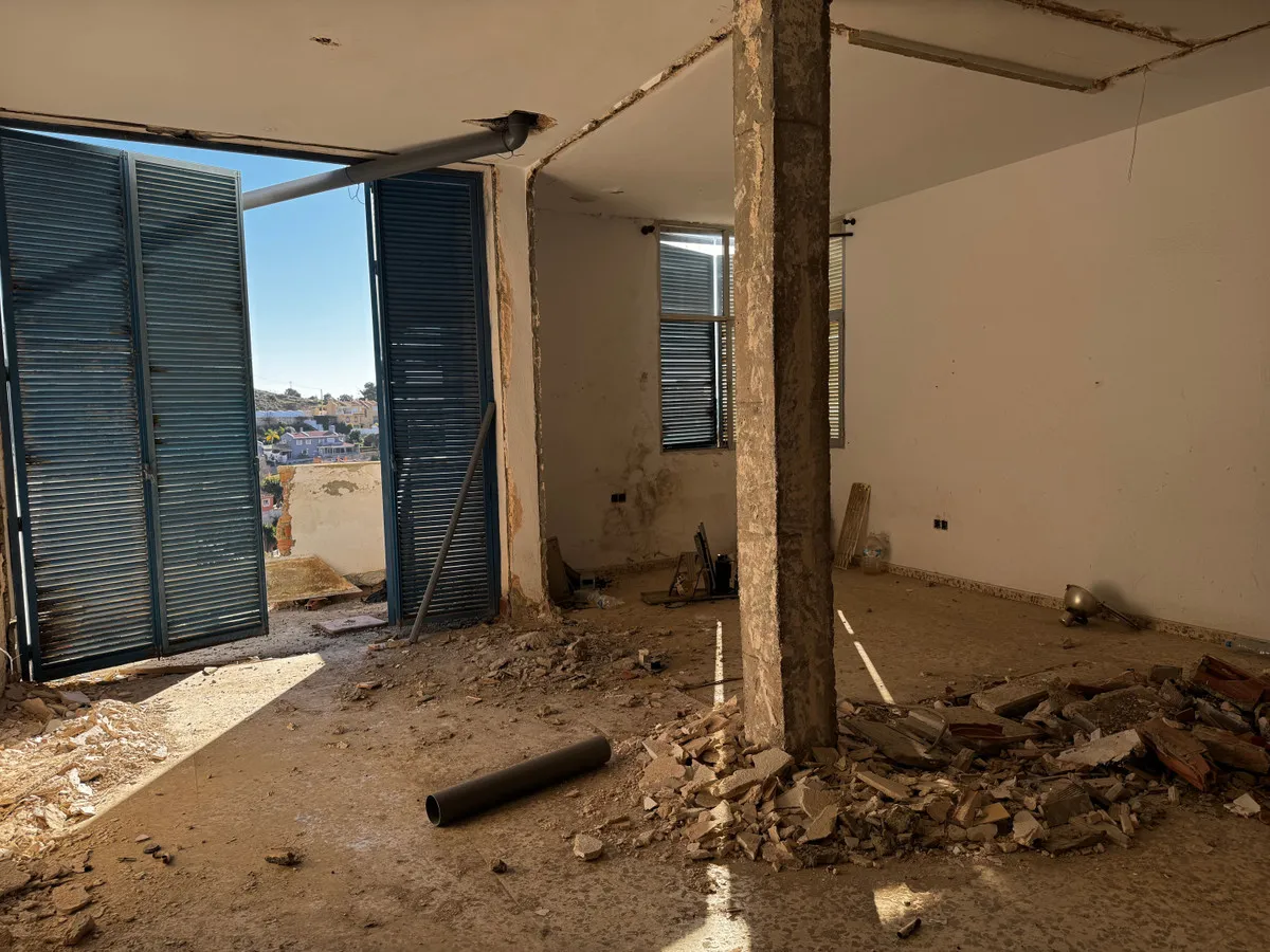 13e96f59-b617-419f-b811-cbf994093ee7