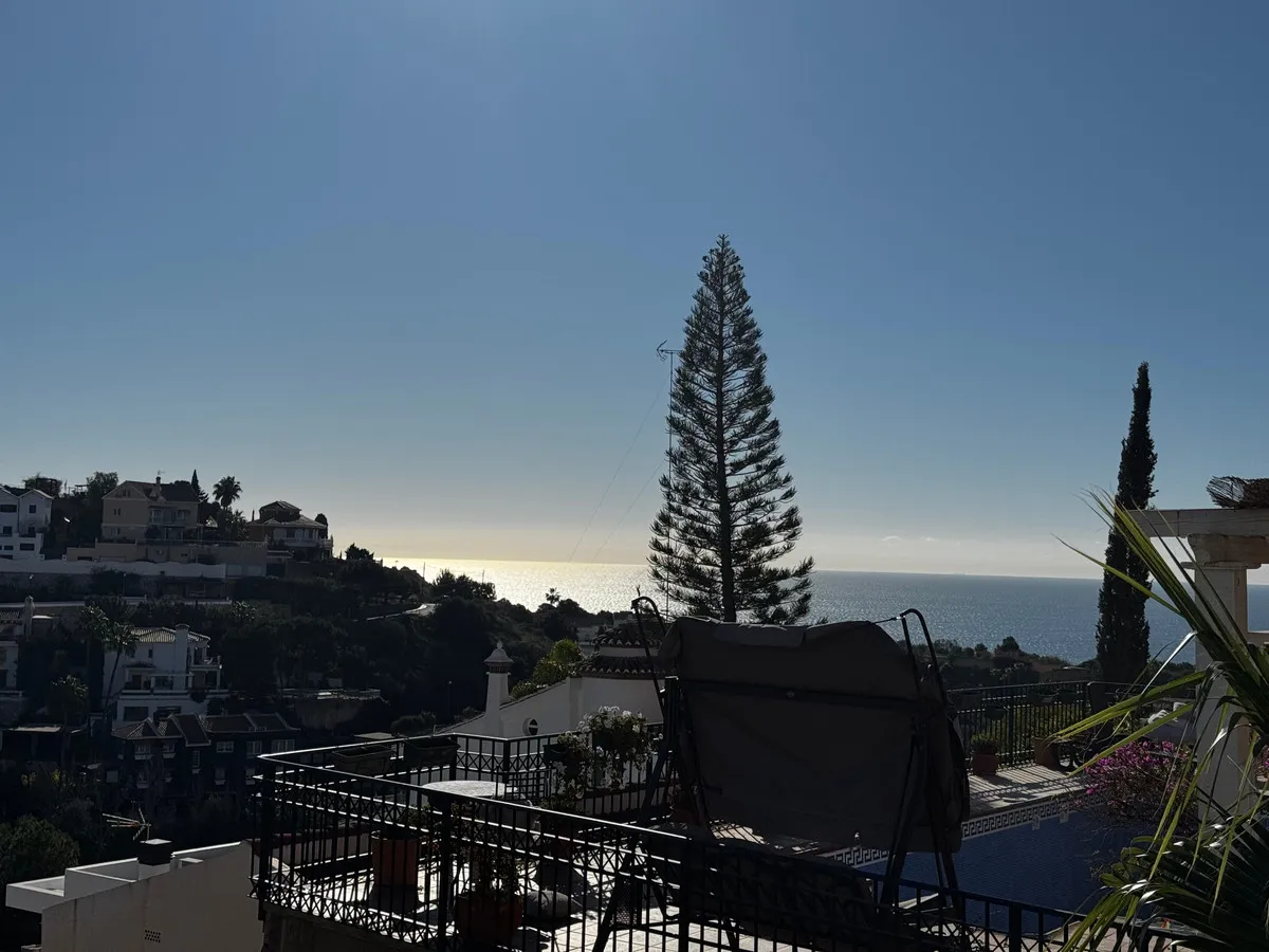 79555173-4cdc-4832-a4f3-85c29c7397b3