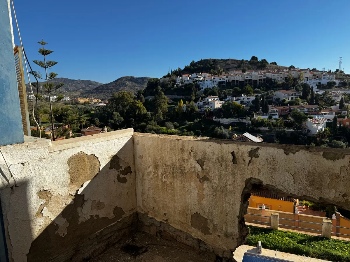 a87793ba-1456-4963-a94d-6885483e4a92