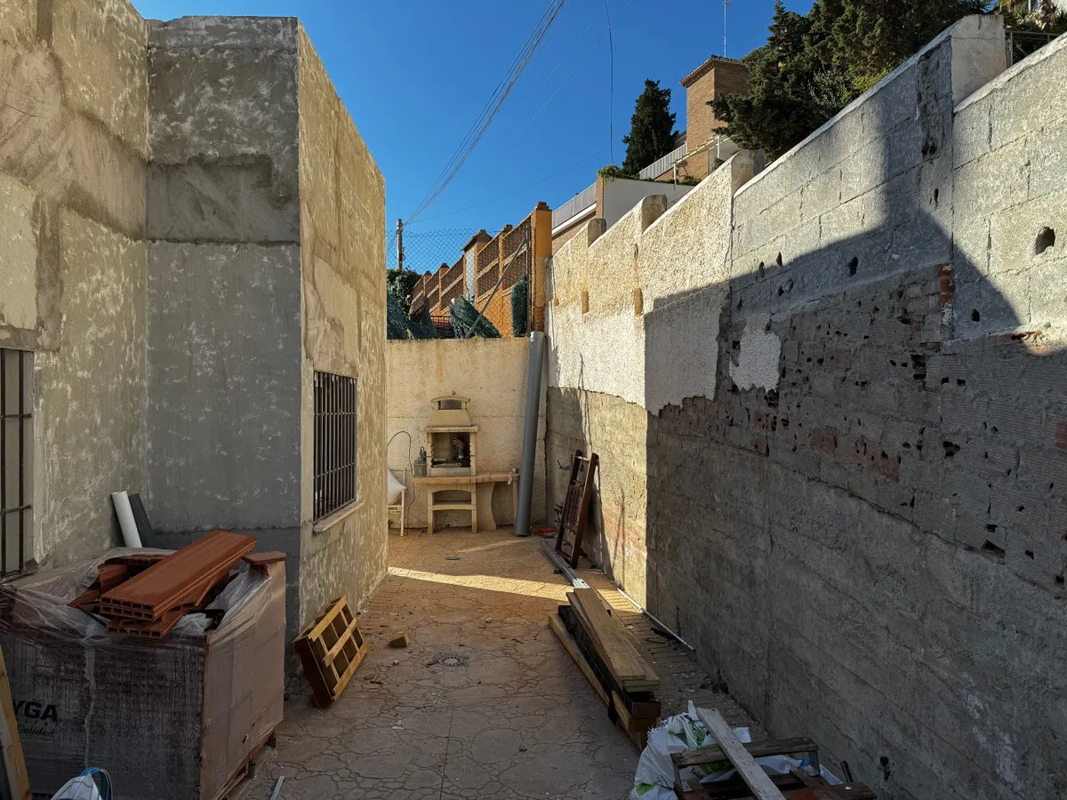 b392cd7f-fd65-4dea-b7ec-20f6527c2006