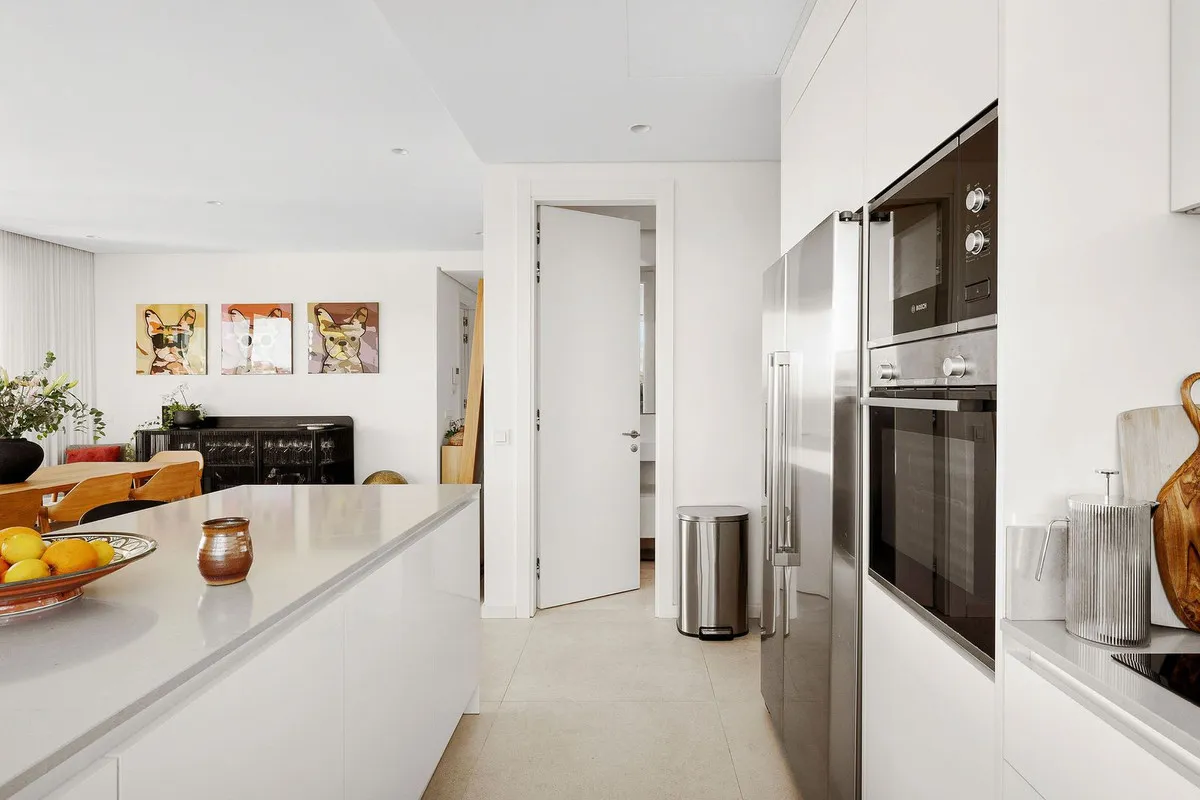 55109861-e3a2-468d-a8f2-f28059246fdf