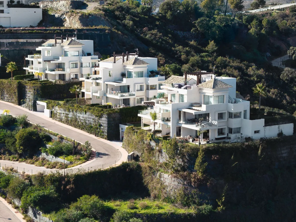 baadc010-5c35-4a5b-a30e-2a2b2e10efd4