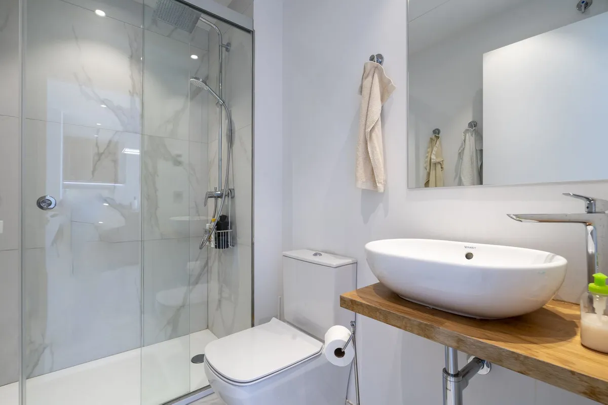 0c723de9-8e71-491f-a21d-2d65120775d6