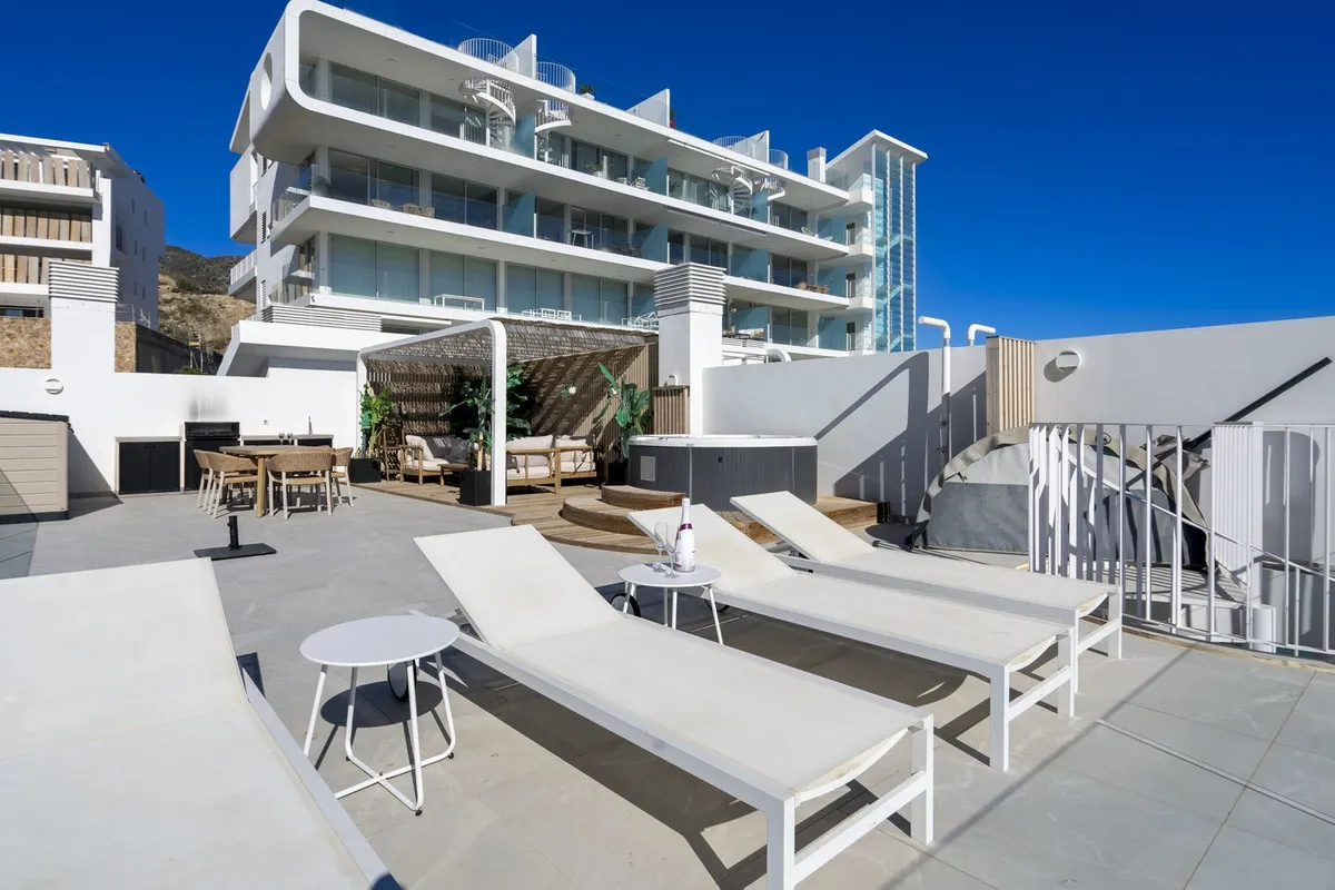 246a8a31-f979-49a5-a6b4-9b16433bf09c