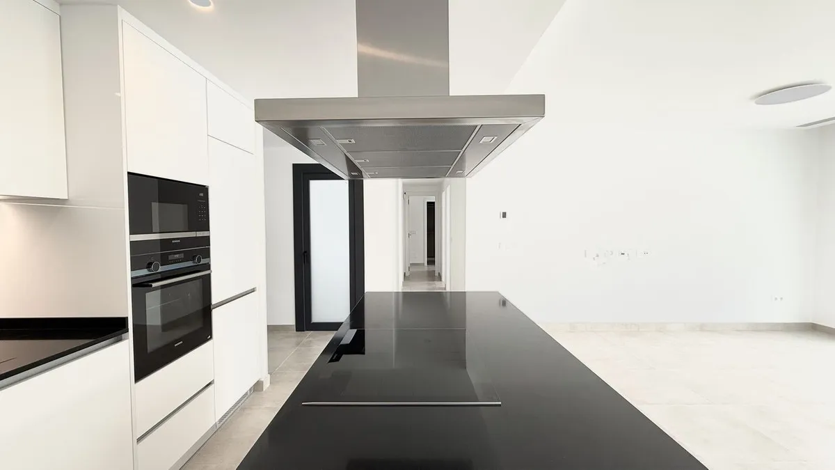 3ac8ad89-fc76-4857-8aa6-219567ba9f3b