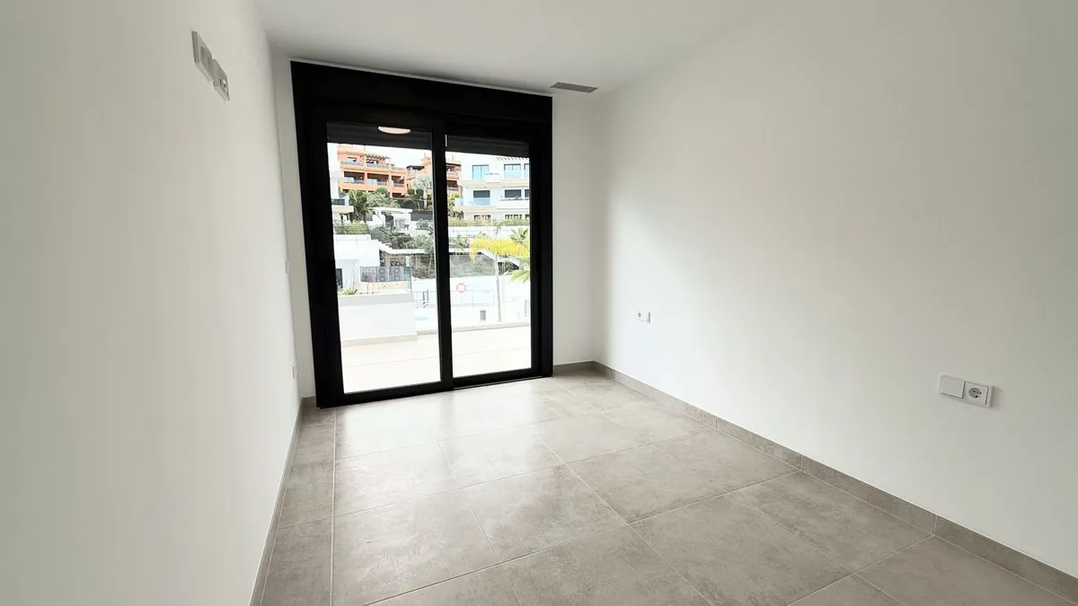 5475b816-3ebc-4c1d-8504-600a214a60b1