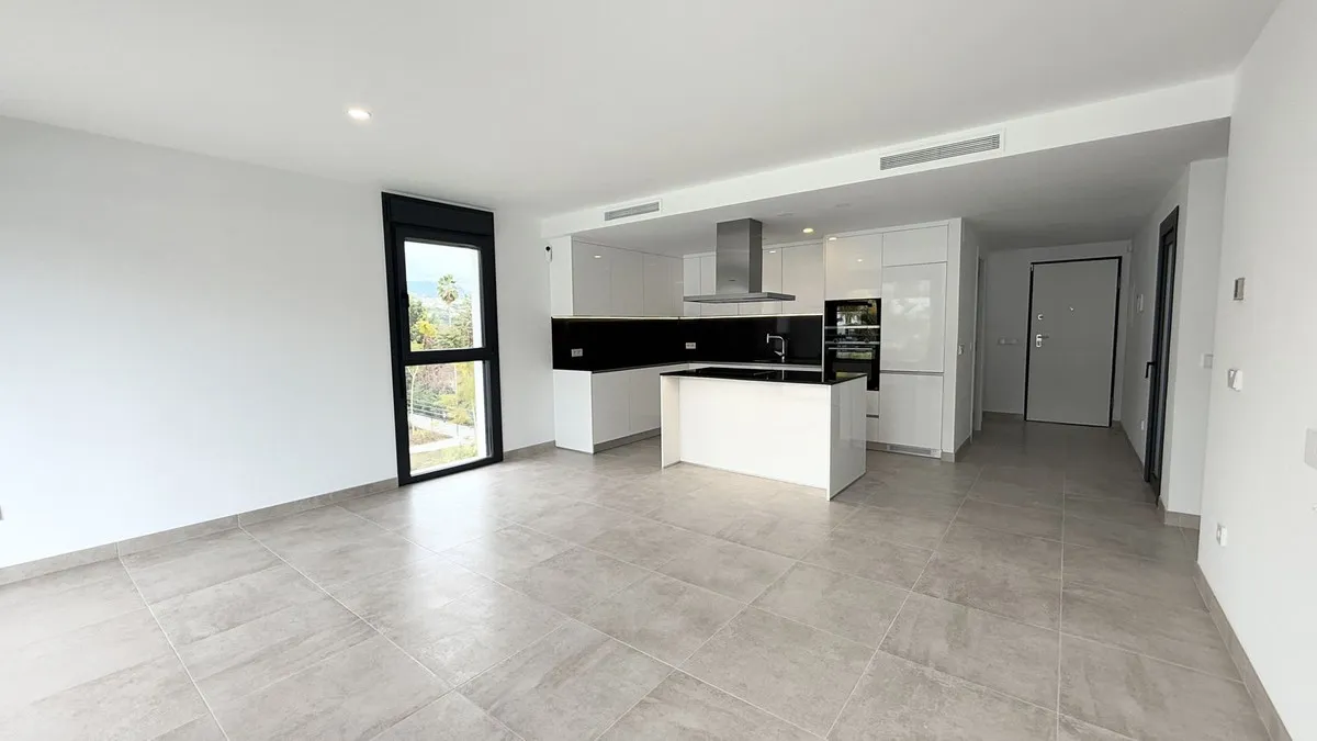 af33401e-eb41-428d-9ee0-f54640993a62