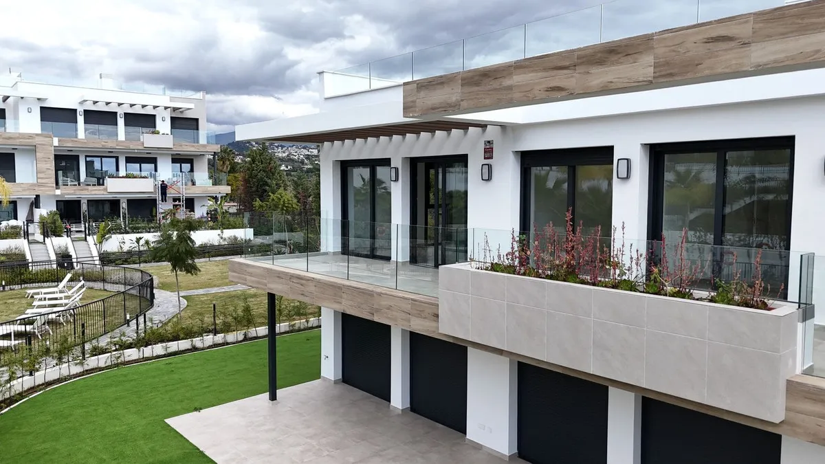 bd0eb2d4-682d-4e45-b4e4-75090f269865