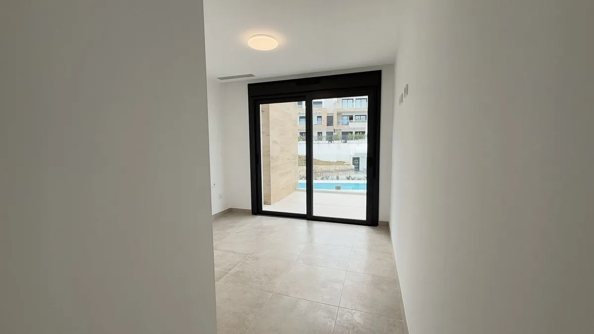 d67038bb-6b20-4065-97d9-e1319ece0cea