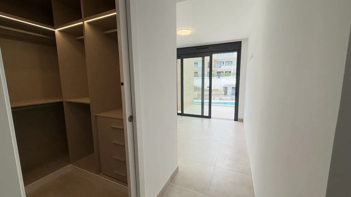 e9a02c69-f07f-4a28-b349-60c0159a35b5