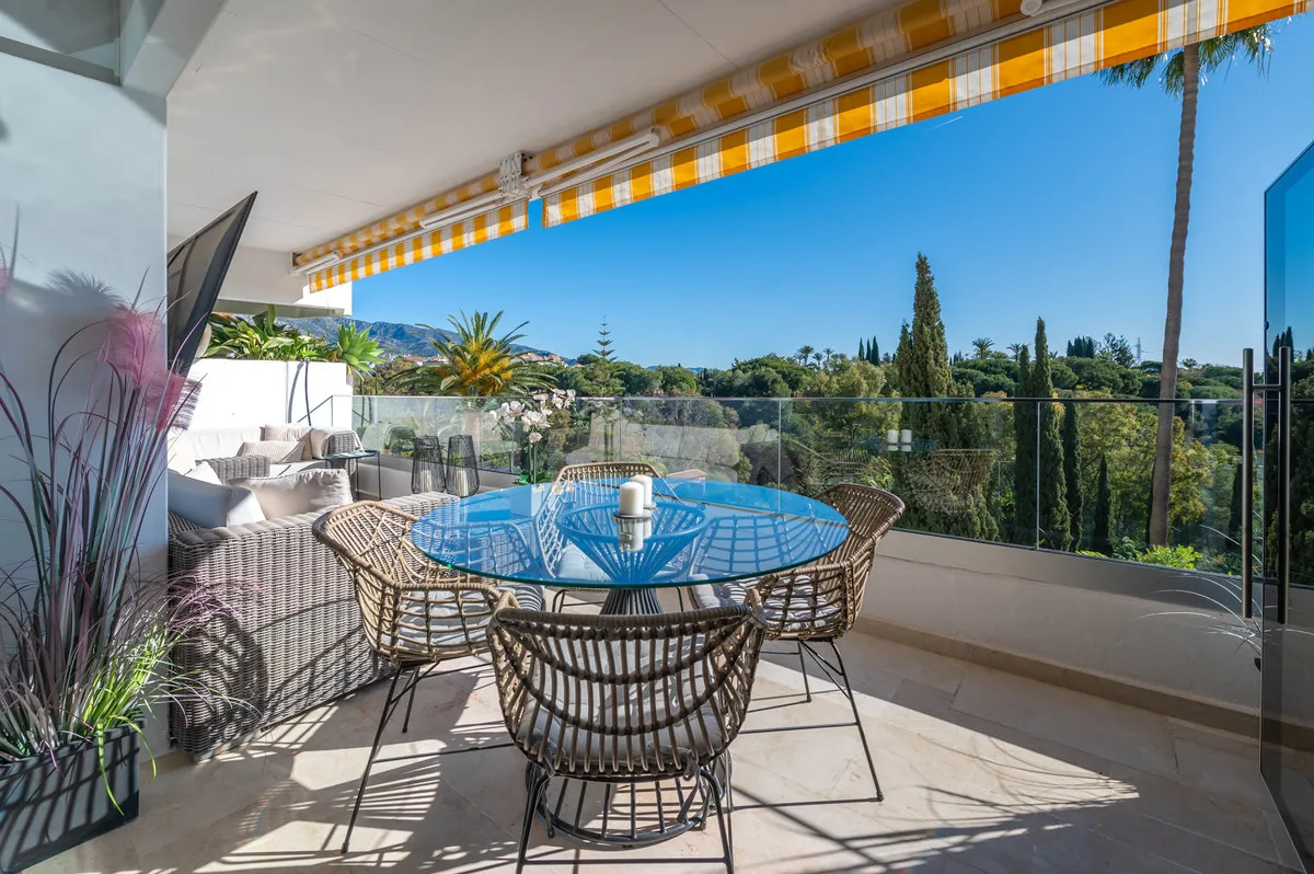 7cc71c40-632c-44fc-b4f8-a9e284309419