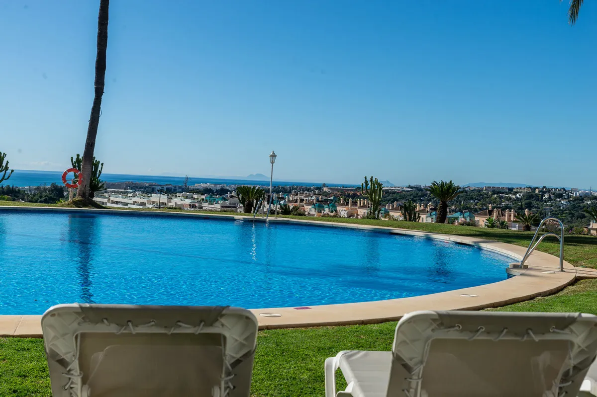 b0cca1c7-a825-4fab-bc79-a86b1642c85e