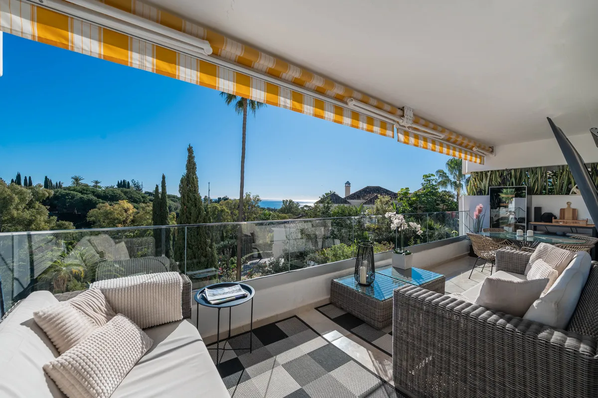 bbd30f52-8970-4e8c-8554-6354f21b801f