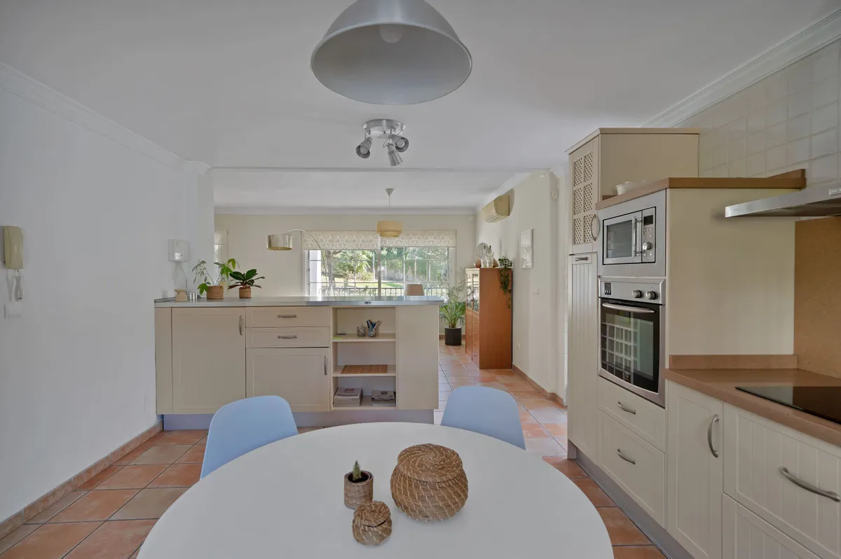 a01b5a3e-b730-4e30-8bb2-204aabb4f89c