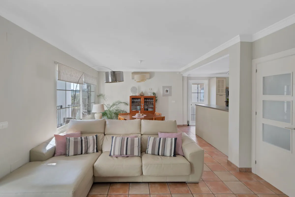 dc45738e-999c-40e0-81c7-15397a4097df