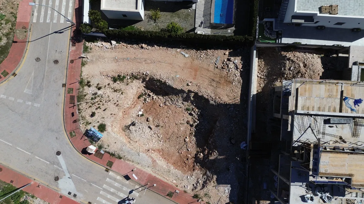 4209977c-80c3-4438-8ebd-e40500052477