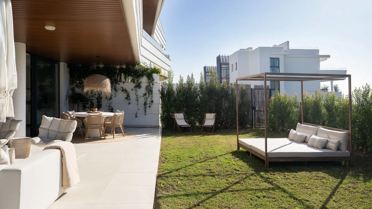 7af7865e-5508-48df-8796-517d61e35c0a