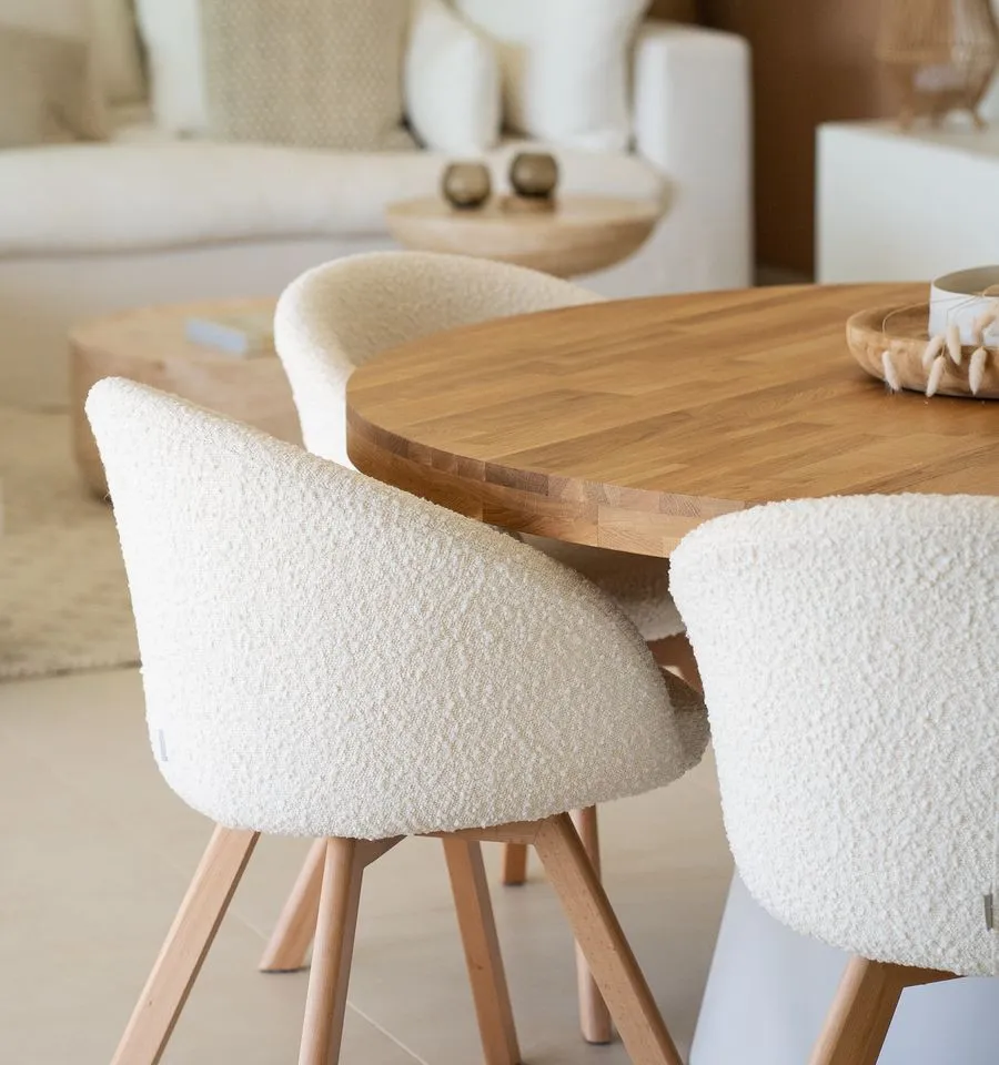 d8c379b3-9d41-4a7e-b517-ed62c8ba7145