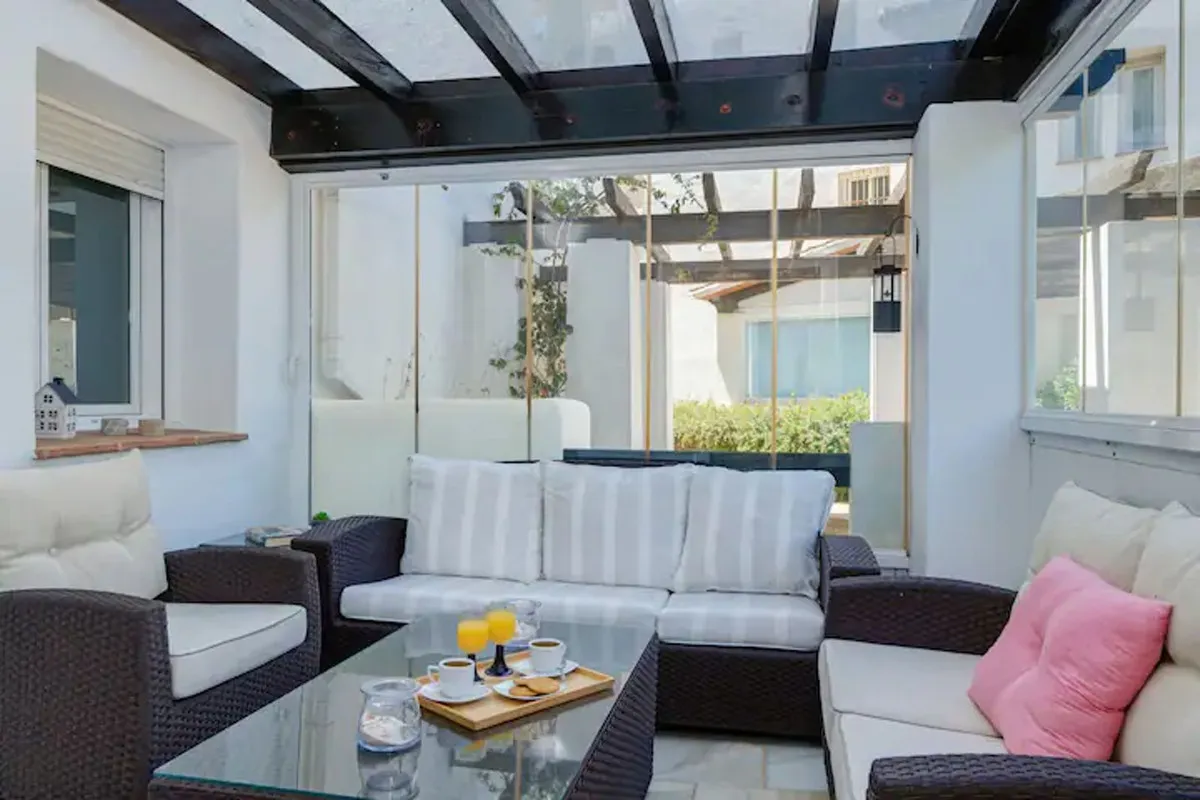 a55051c3-398b-41d4-8821-ba2b08d4c9e7