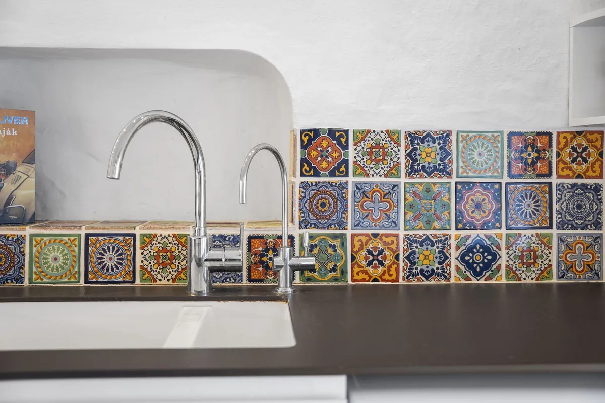 a2506c64-2b98-4274-a2c5-15ab6273cbb0