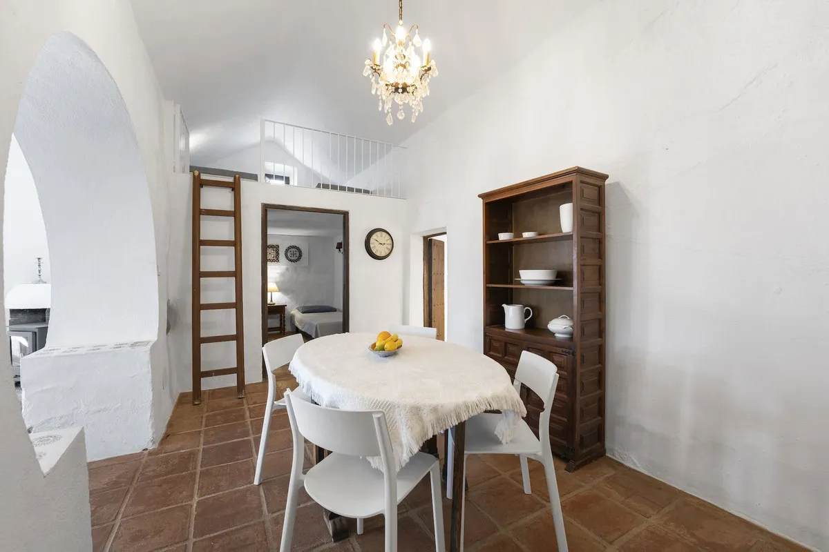 eaf36e30-d103-4a74-b81a-a53883d34123