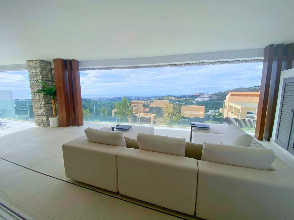 0ae7dfab-f6b5-4e48-93b8-c2d4322b059c