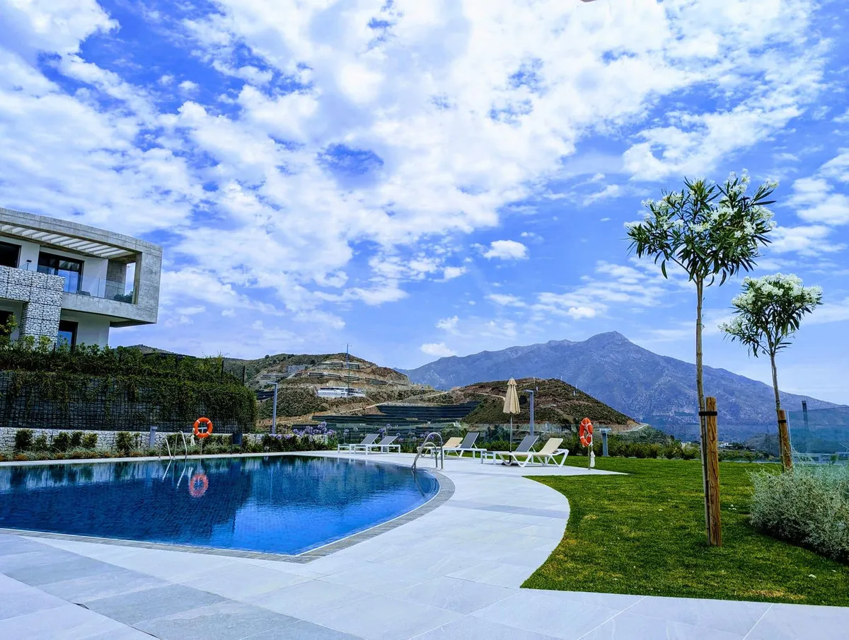 183e20d7-0c9b-4887-82e3-a4d2c20e6872