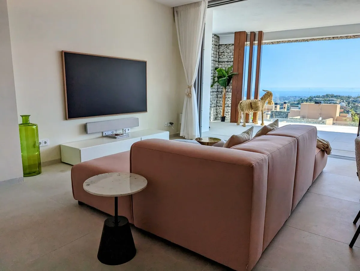 ba8397ab-c212-4593-b805-4781187a20e3