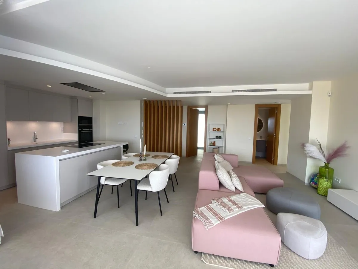 c5c77d83-41ad-4dd2-9150-5558972ddbae