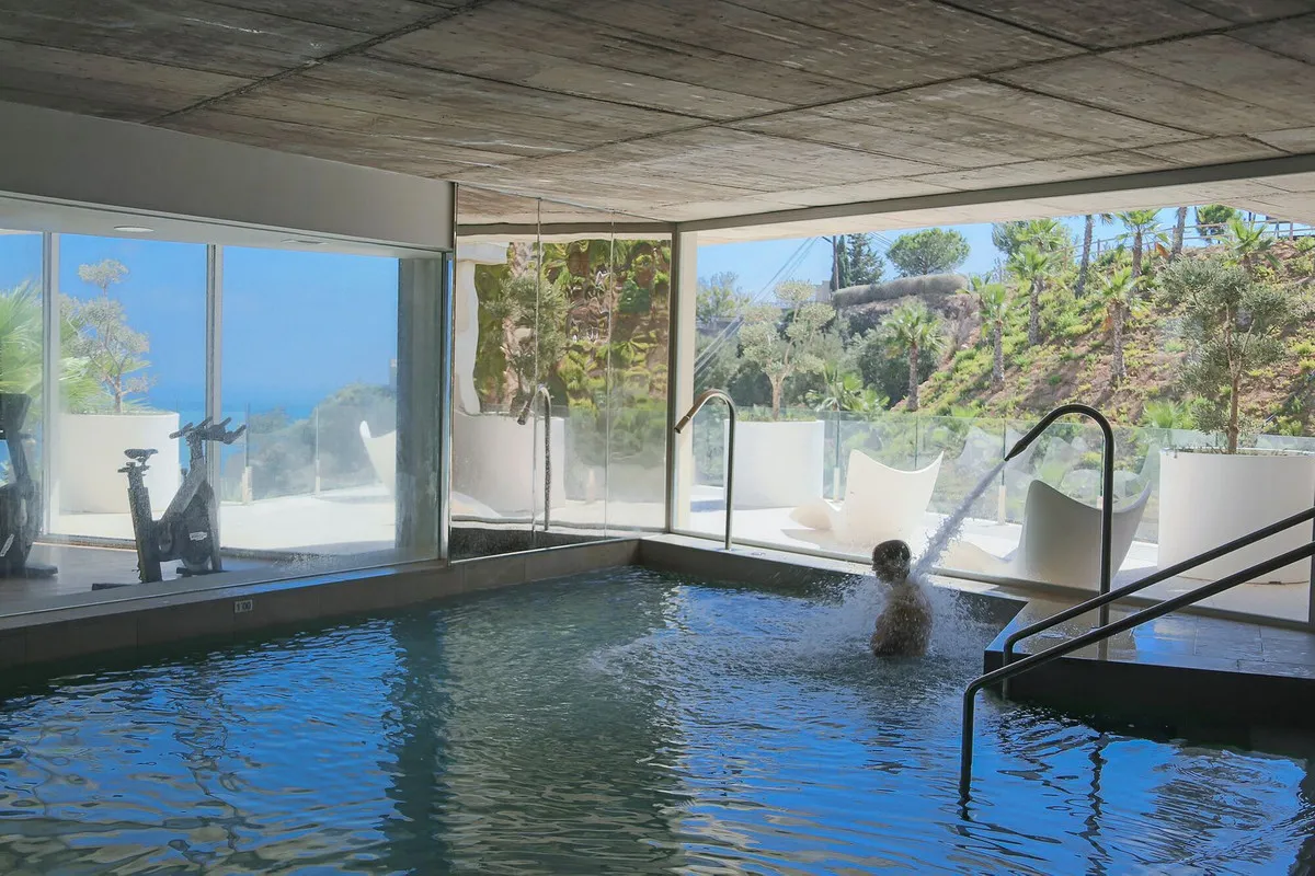 46d257cb-ae2e-454d-afb6-337ceb80a94f