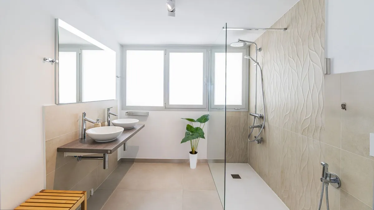 fbead41f-eb5f-48c2-99a6-bc82bddbadad