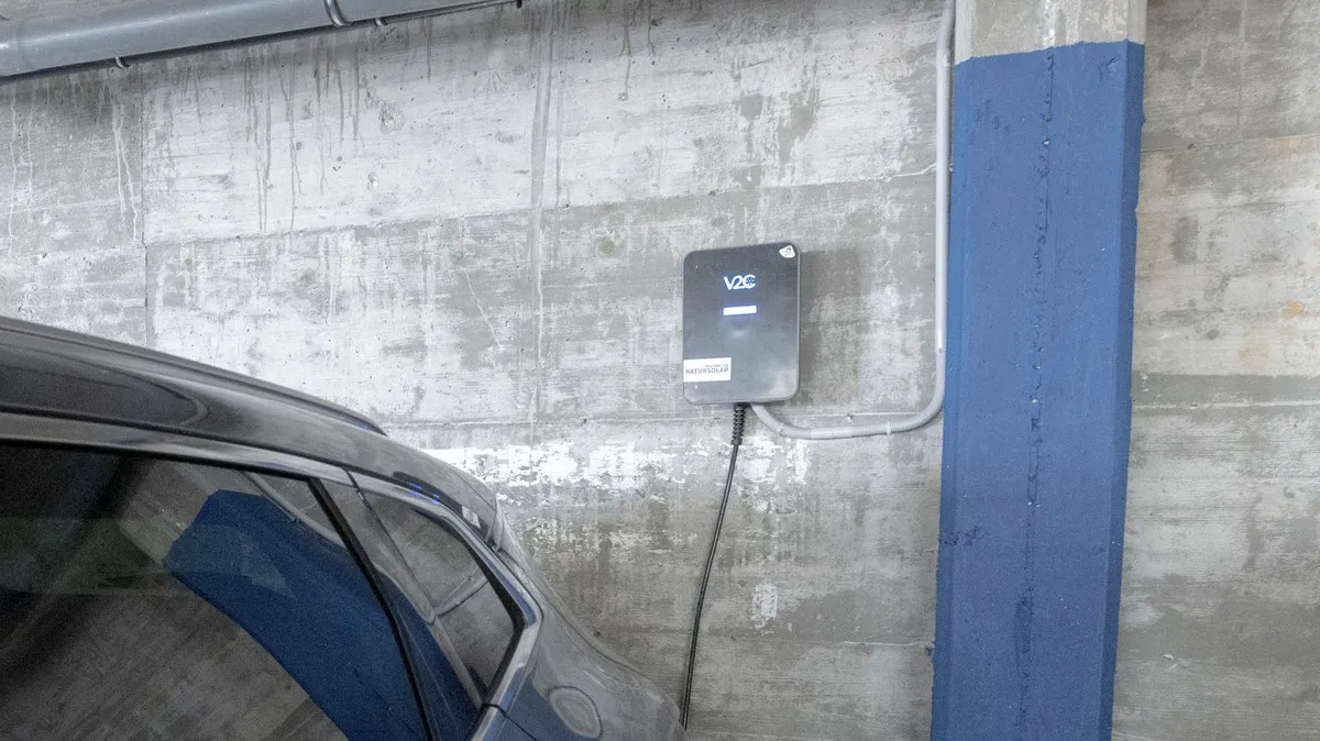 ffa777bb-3a16-4774-9941-25ffb8dce416