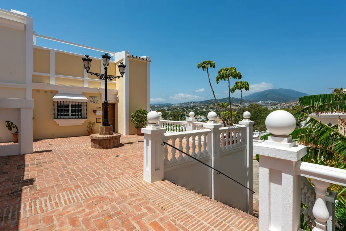 31a9f837-2641-478d-a929-a59d408f82a4