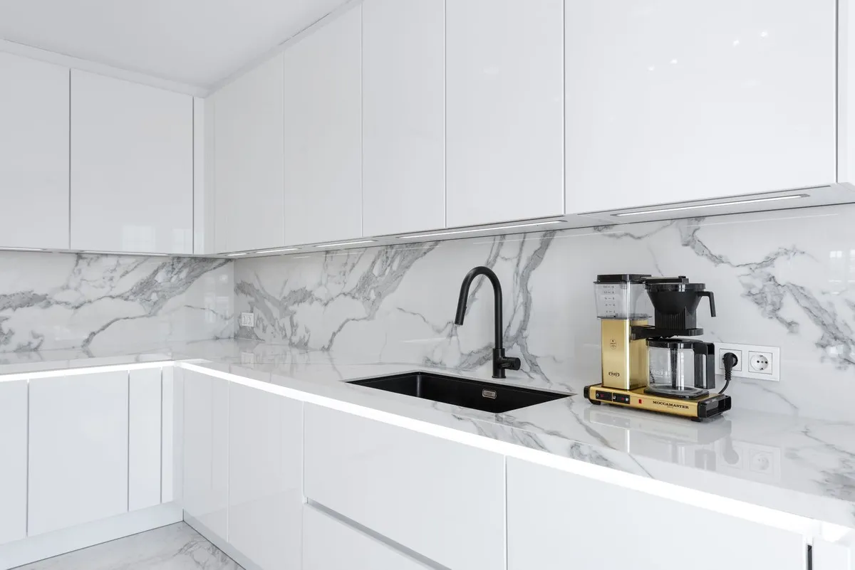 9a34f2ec-e2ad-46f0-acc8-1324b6442857