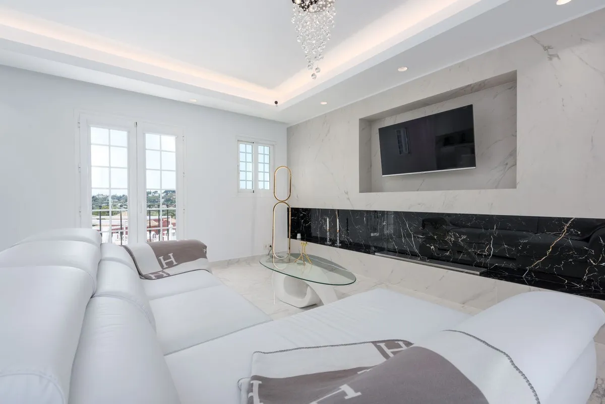 d4ac2220-28f0-467a-8521-28770b5a57d2