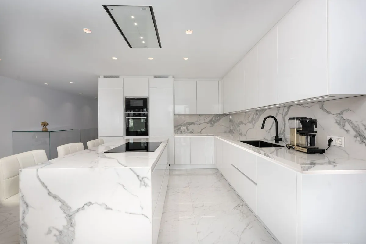 dd408ffb-222d-4008-8ffe-f51ab7df7bab