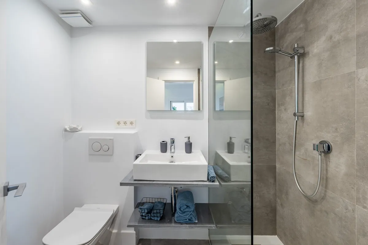 67f8b58f-4745-4ee7-a86c-02195a25c9d6