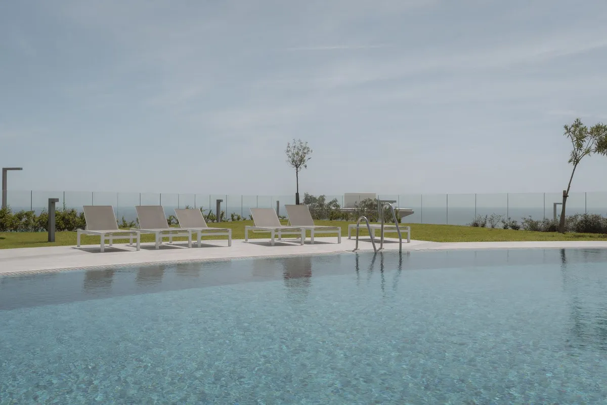 d24da87e-9faf-4fe9-9963-e66eb8fbd09f