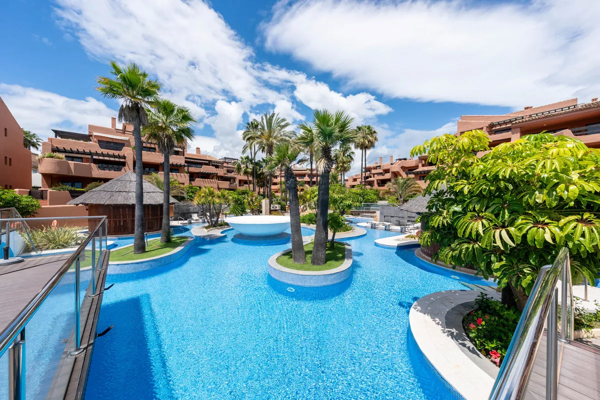 bcdd5ebf-39f6-425f-86f8-ae68dd23008e