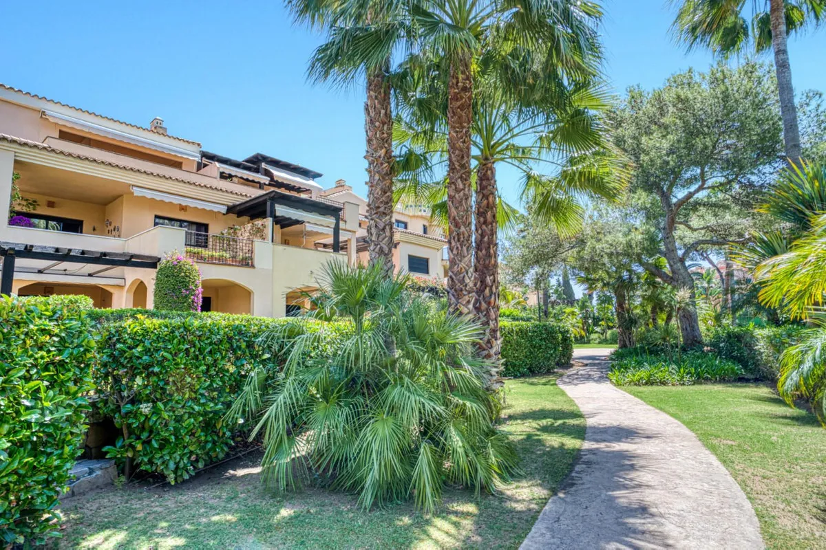 c6ecda52-1447-4e7f-9d59-c6ba919c47be