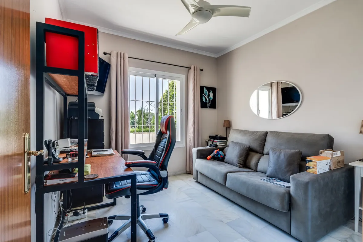 0821a9b6-7dbb-4004-9c51-f61aedbdc5a1