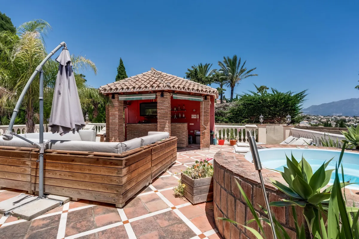 ab2da873-bc1a-4d0c-a556-487cd8e6e921