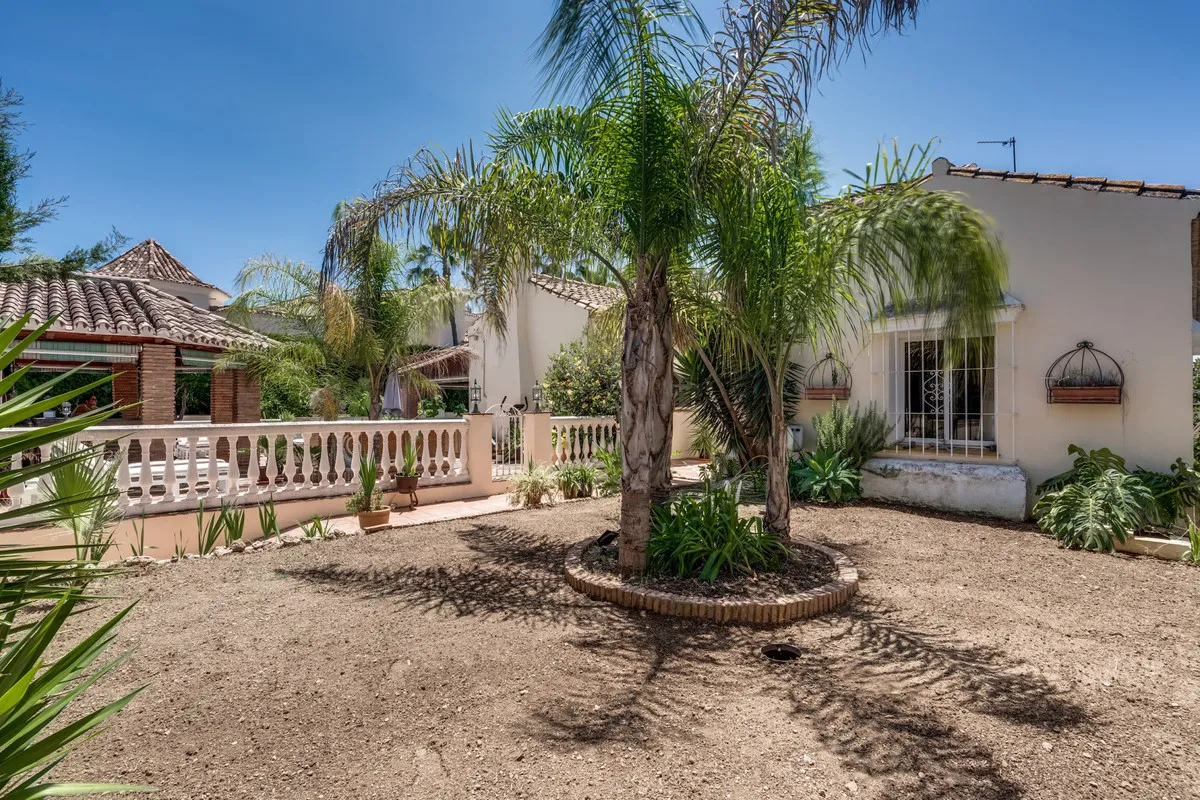 b3ff6a66-a28f-47c8-8a06-c34b4bd38f9a