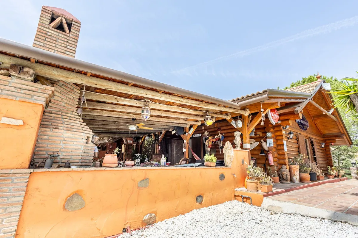 11eb23cd-cc34-4fae-913a-5d80d00015f9