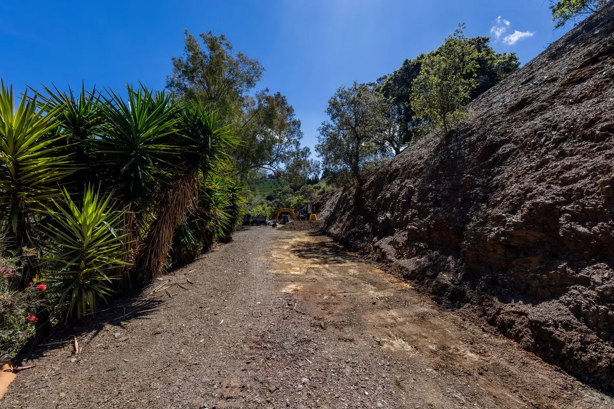 378bc838-99f8-4da1-b51f-970d010b135b