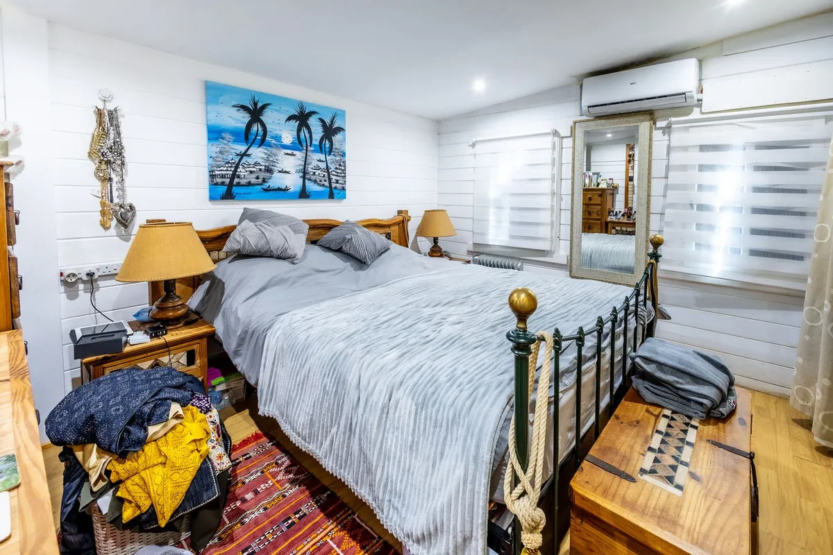 87d3e437-8dfa-4e35-b0d8-0134d37c1091