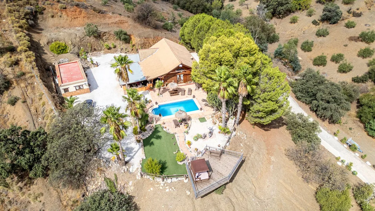 92b603f4-9094-423c-b797-2334879ed6da