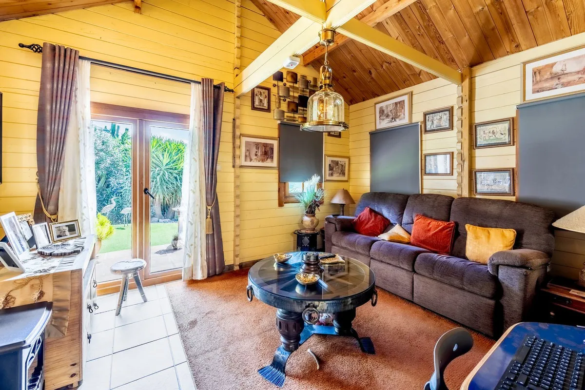 ba7b0035-cce1-4557-a779-531089b1d531