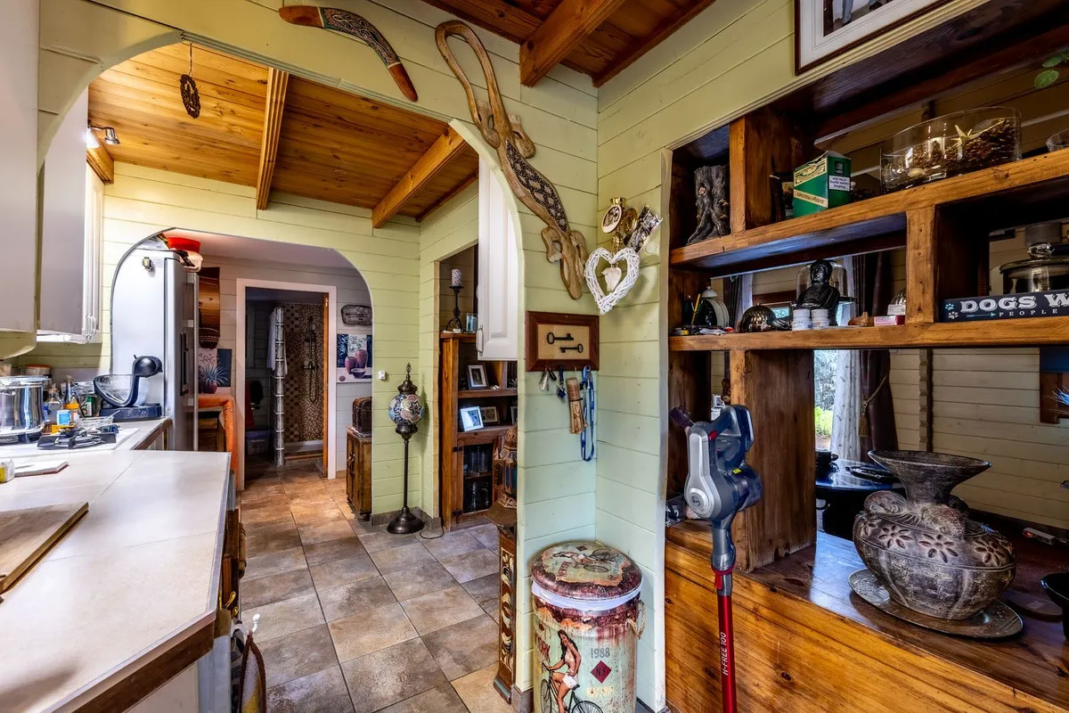 f8cebc94-62d0-4465-93eb-635b44ef293f