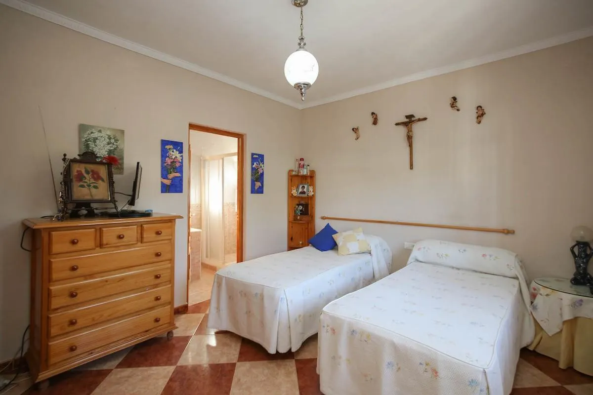 08de5d8e-8929-4344-b723-ab8aace062ed